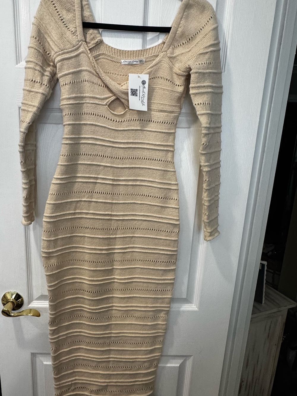 Beige Knit Long-Sleeve Bodycon Dress